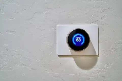 Smart thermostat controls for modern underfloor heating in Ruislip homes.